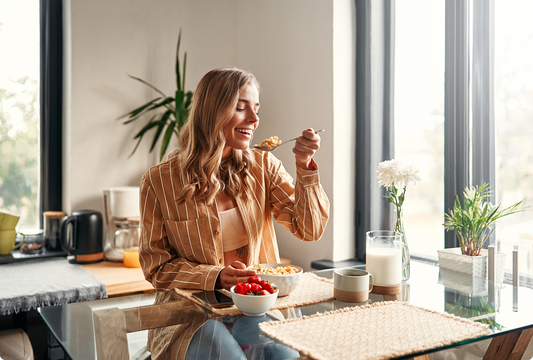 Desayuno saludable con proteínas para empezar el día con energía
