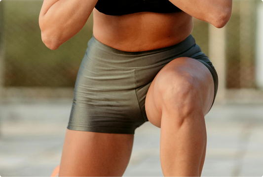 Entrenamiento de fuerza para mujeres: la clave para el equilibrio hormonal, la longevidad y la salud mental